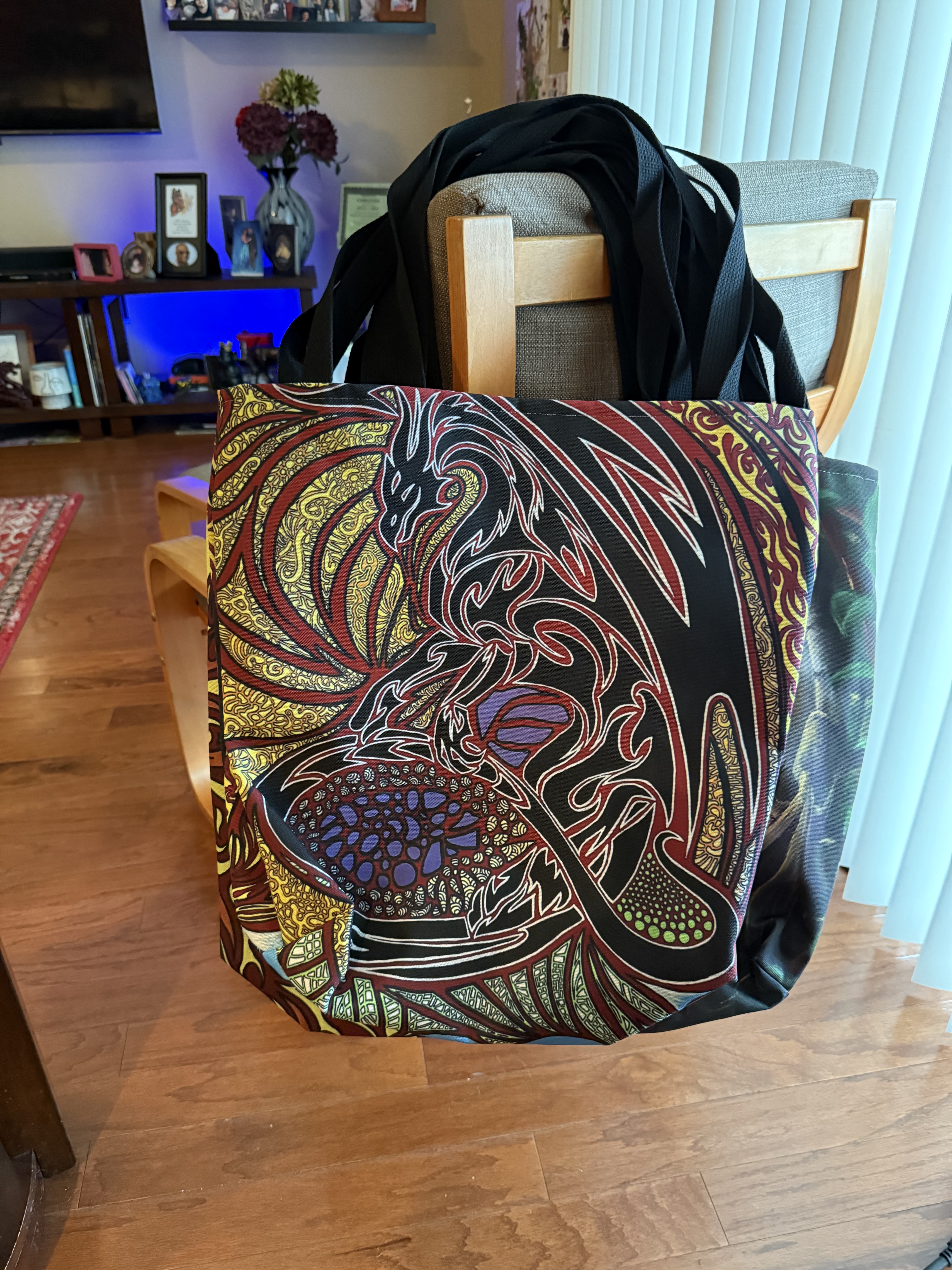 Dragon Nest - 18x18 Tote bag